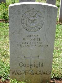 Dar Es Salaam War Cemetery - Smith, Robert Dunlop